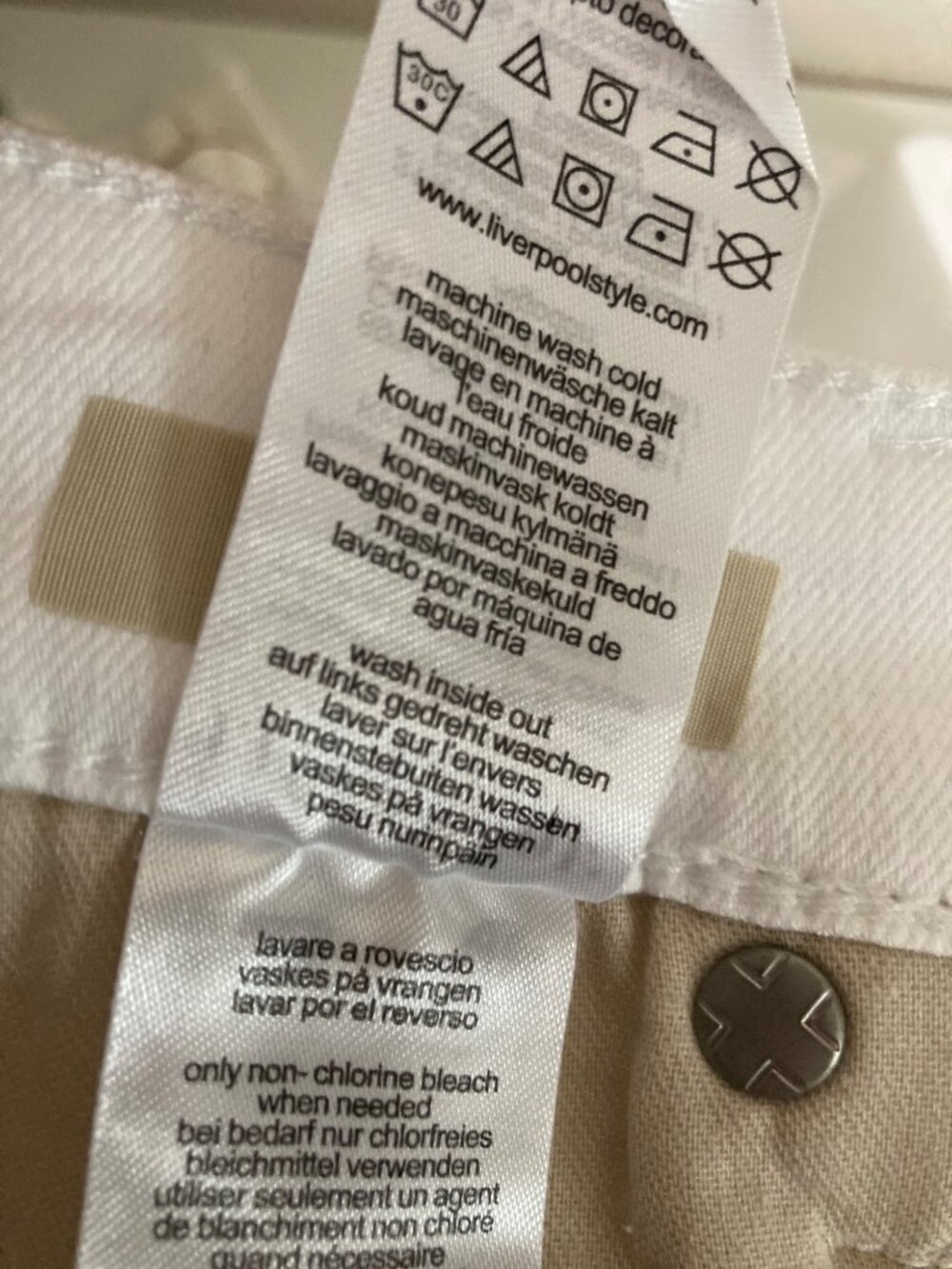 Liverpool Hannah Crop Flare White Lace Jeans Size 25  NWT - Picture 10 of 10